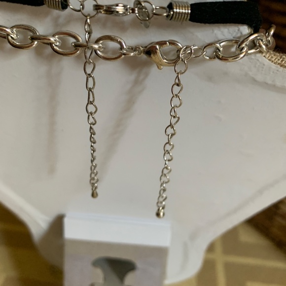 Lia Sophia Yellow Jewelry - Bunch of Yellow Jewelry - 2 Necklaces & 1 Bracelet - Picture 5 of 5